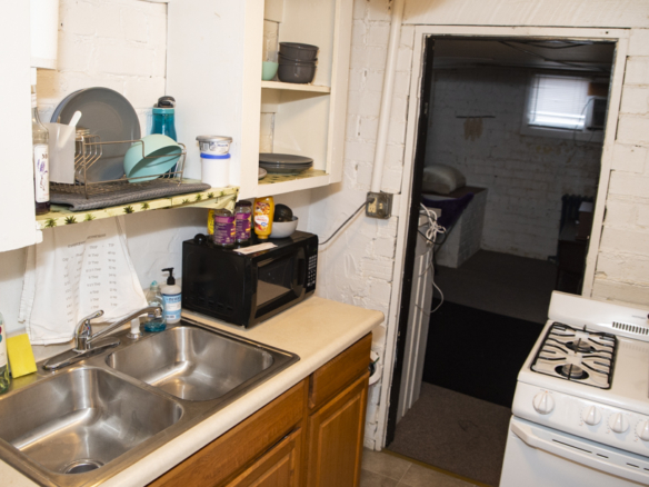 110 N. Congress Apt. 4
