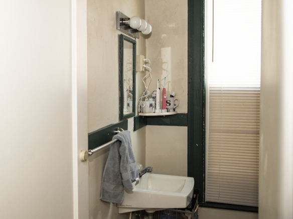 110 N. Congress Apt. 2