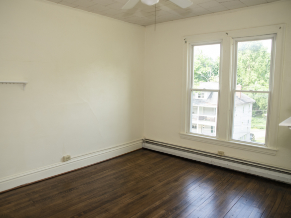 110 N. Congress Apt. 2