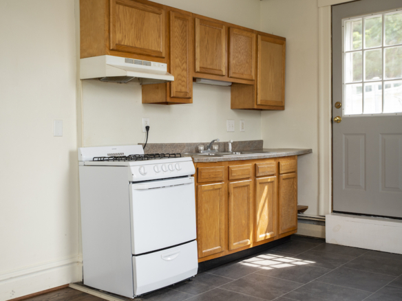 110 N. Congress Apt. 2