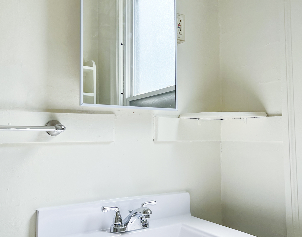 110 N. Congress Apt. 2