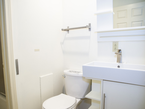 158 West Washington Apt. B