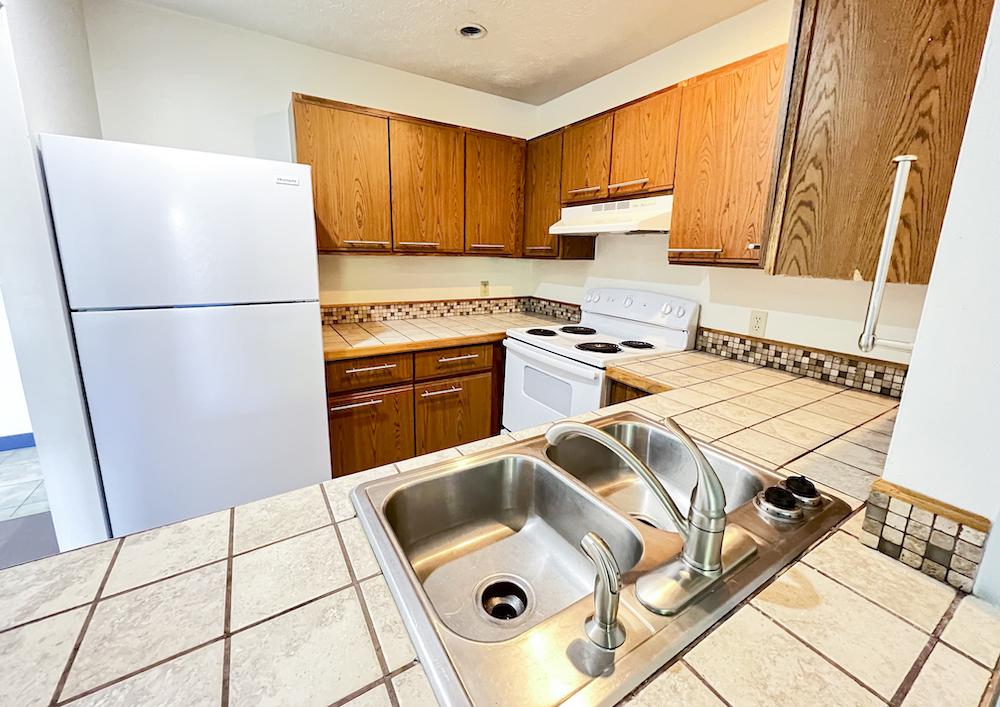 160 West Washington Apt. B