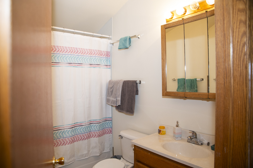 189 W. Washington Apt. C
