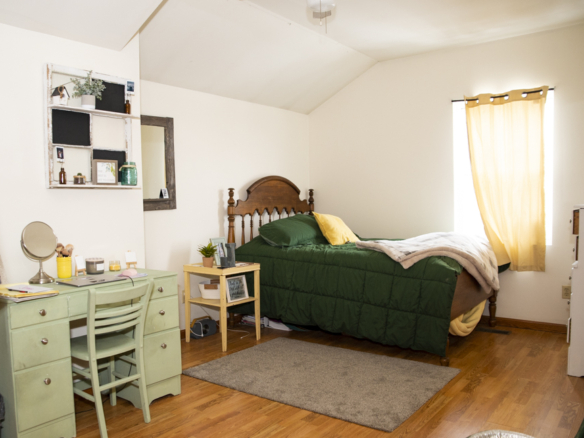 189 W. Washington Apt. C