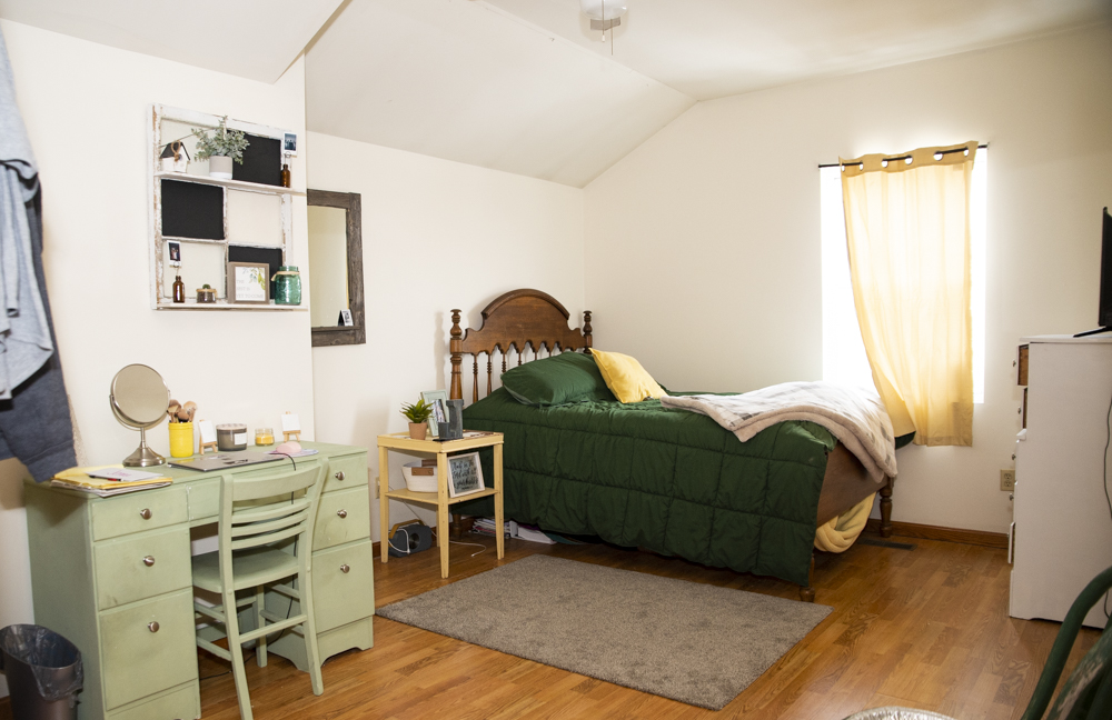 189 W. Washington Apt. C