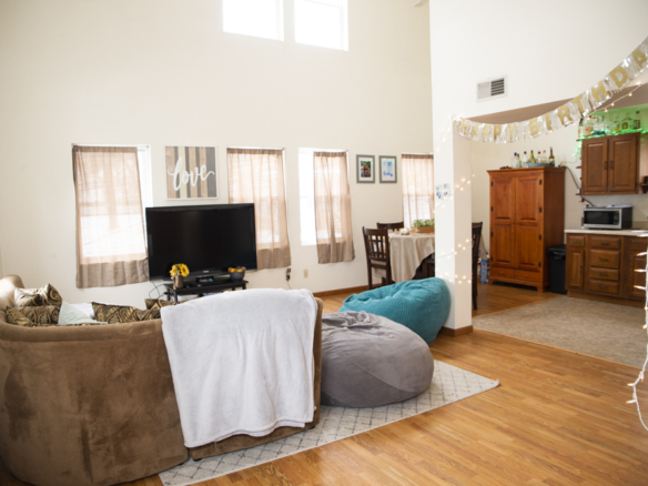 189 W. Washington Apt. C