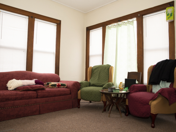 35 E. Carpenter Apt. B