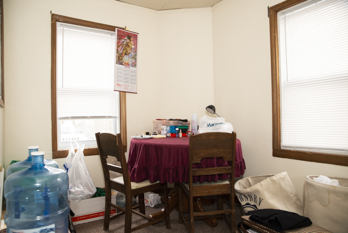 35 E. Carpenter Apt. B