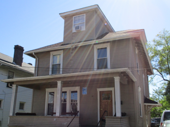 37 East Carpenter