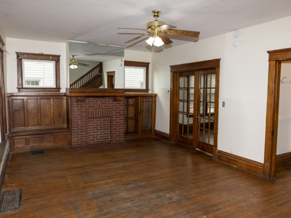 37 East Carpenter