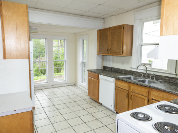 37 East Carpenter