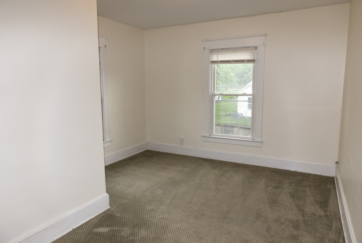 37 East Carpenter