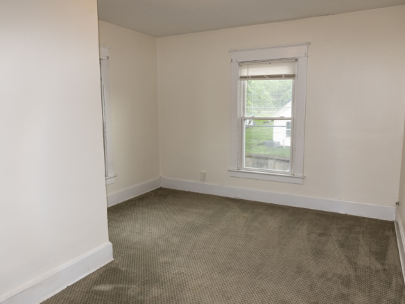 37 East Carpenter