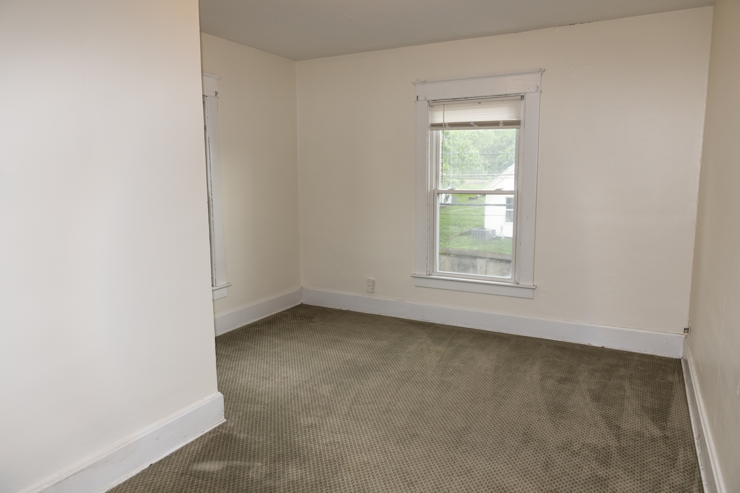 37 E Carpenter St. Best of Athens Rentals. 37 East Carpenter