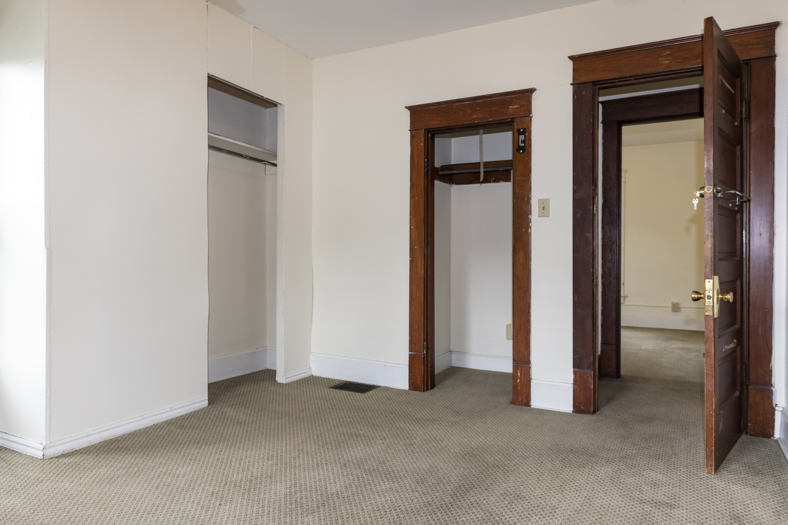 37 E Carpenter St. Best of Athens Rentals. 37 East Carpenter