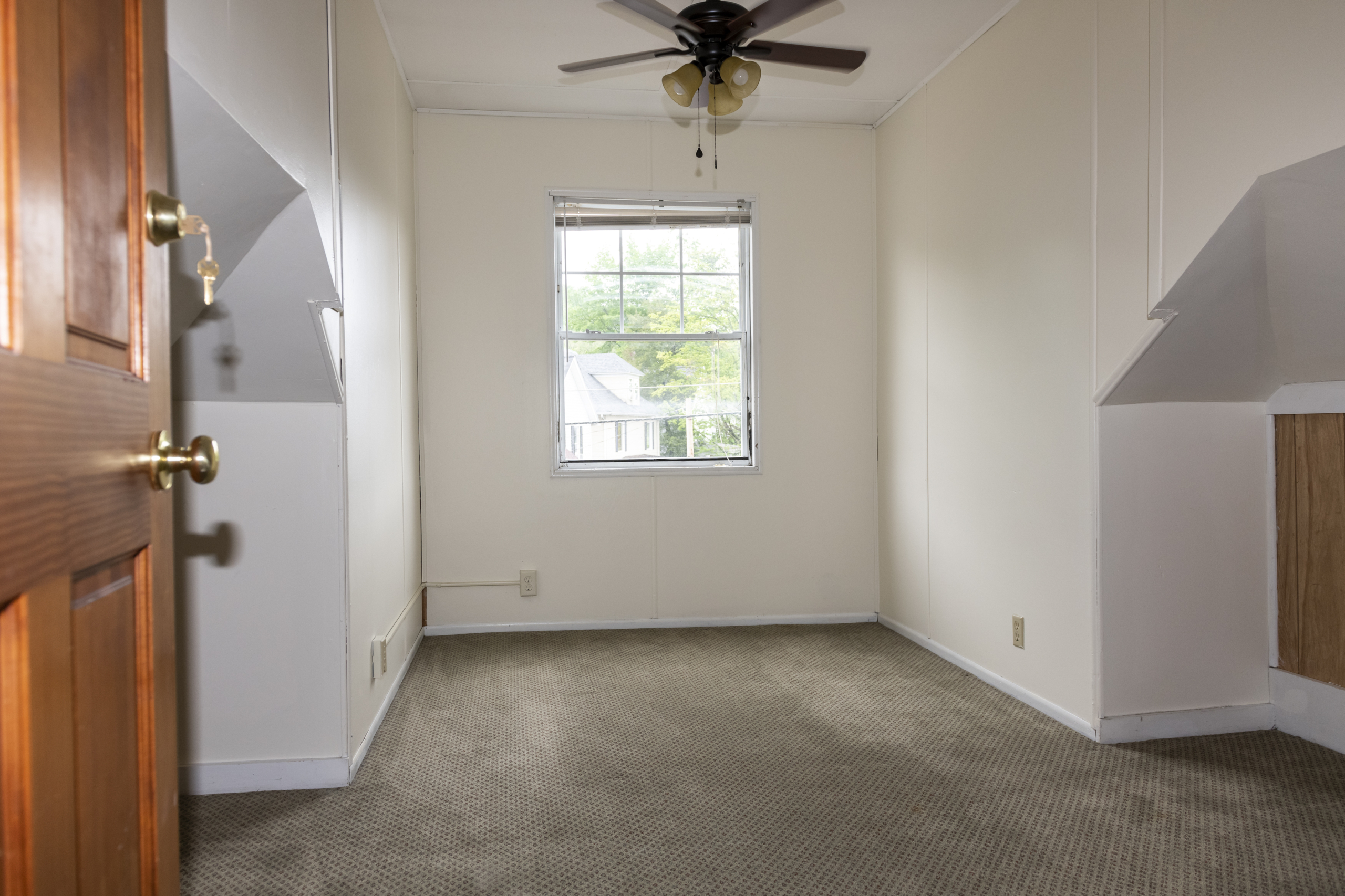 37 E Carpenter St. Best of Athens Rentals. 37 East Carpenter