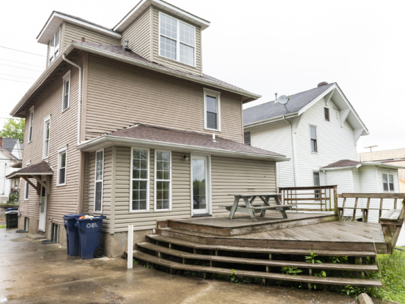 37 East Carpenter