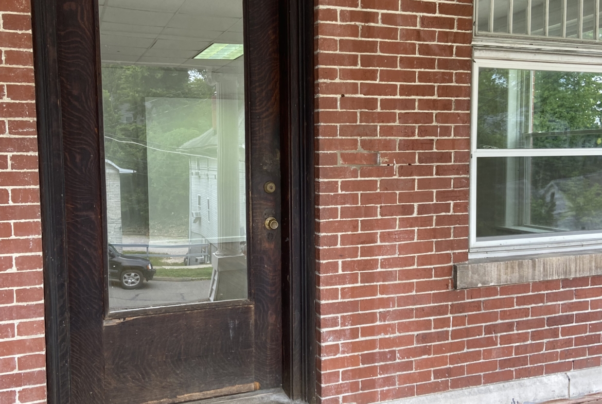 110 N. Congress Apt. 1