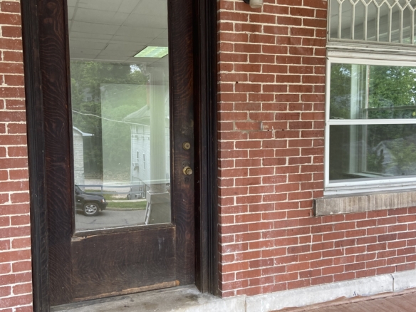 110 N. Congress Apt. 1