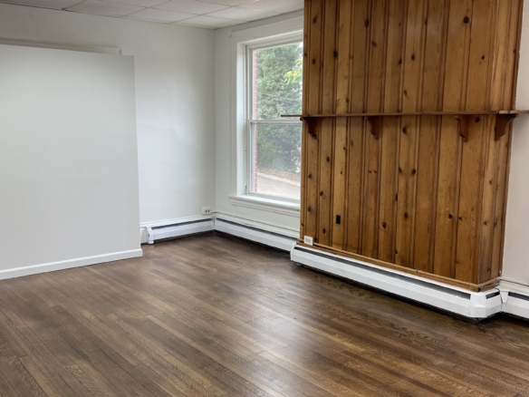 110 N. Congress Apt. 1