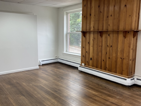 110 N. Congress Apt. 1