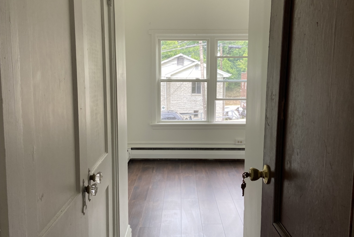 110 N. Congress Apt. 1