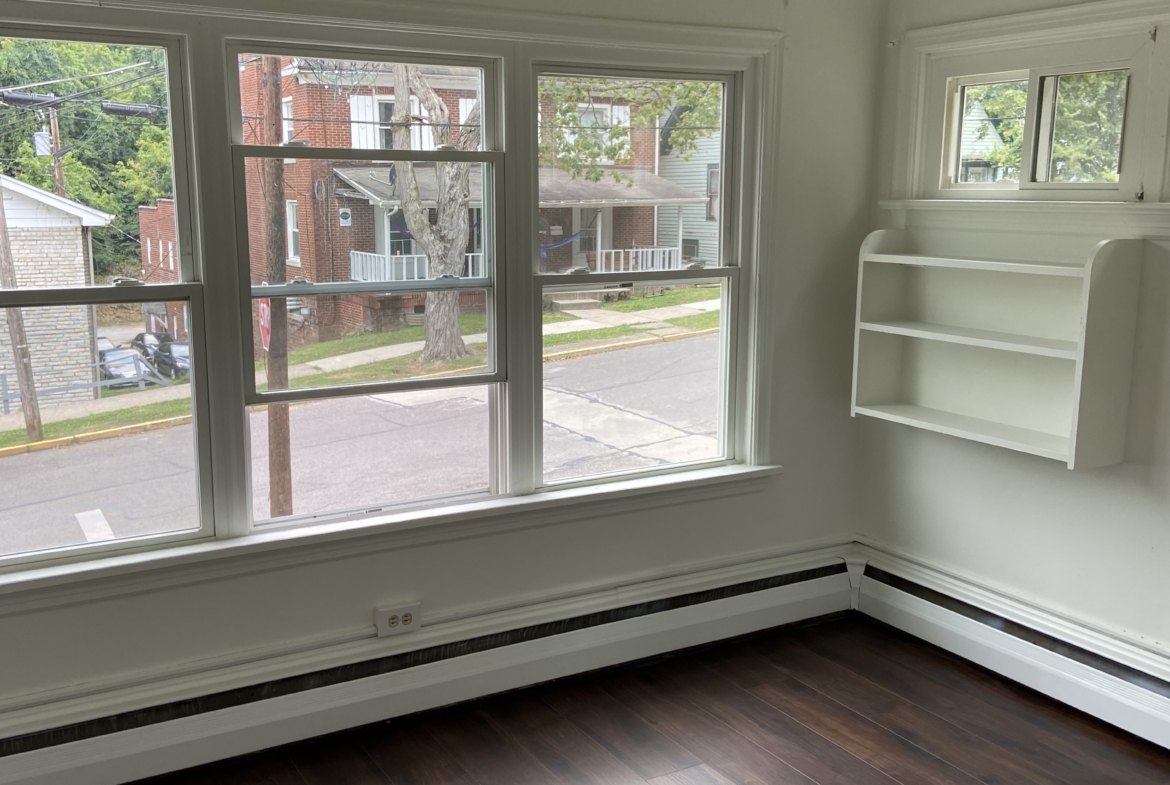 110 N. Congress Apt. 1