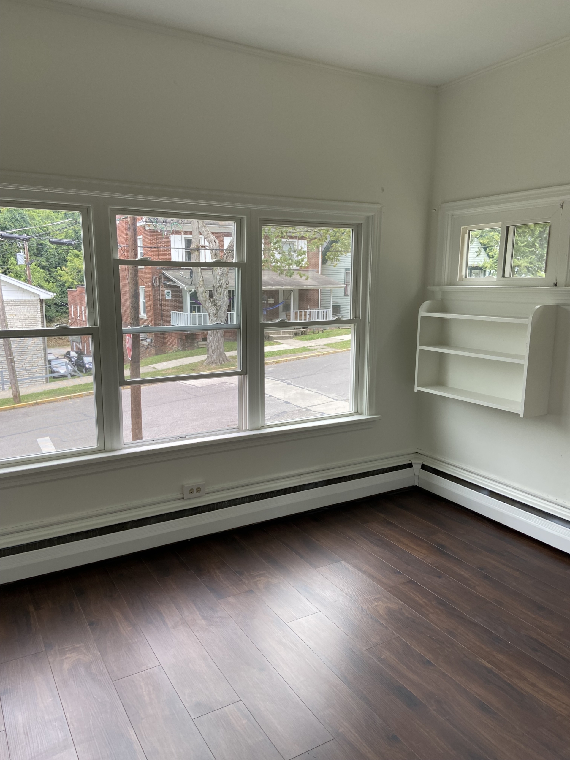 110 N. Congress Apt. 1