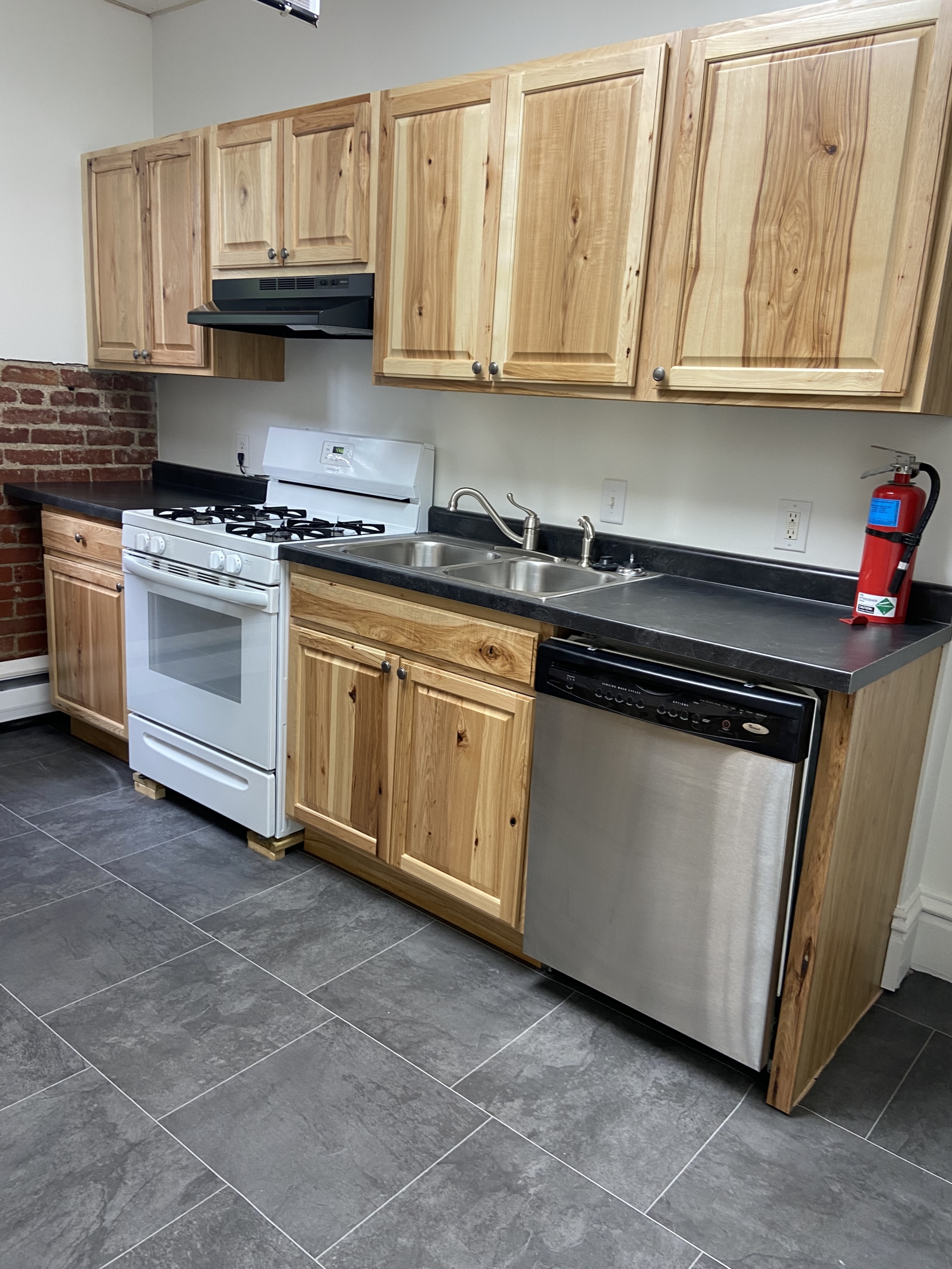 110 N. Congress Apt. 1