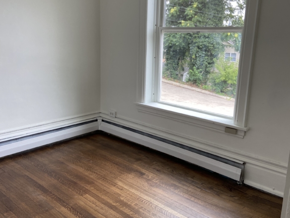 110 N. Congress Apt. 1