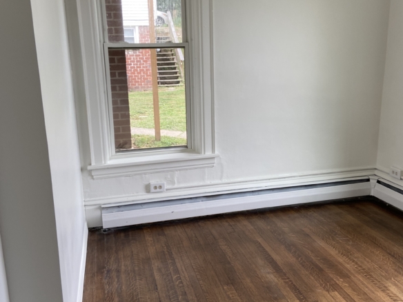 110 N. Congress Apt. 1