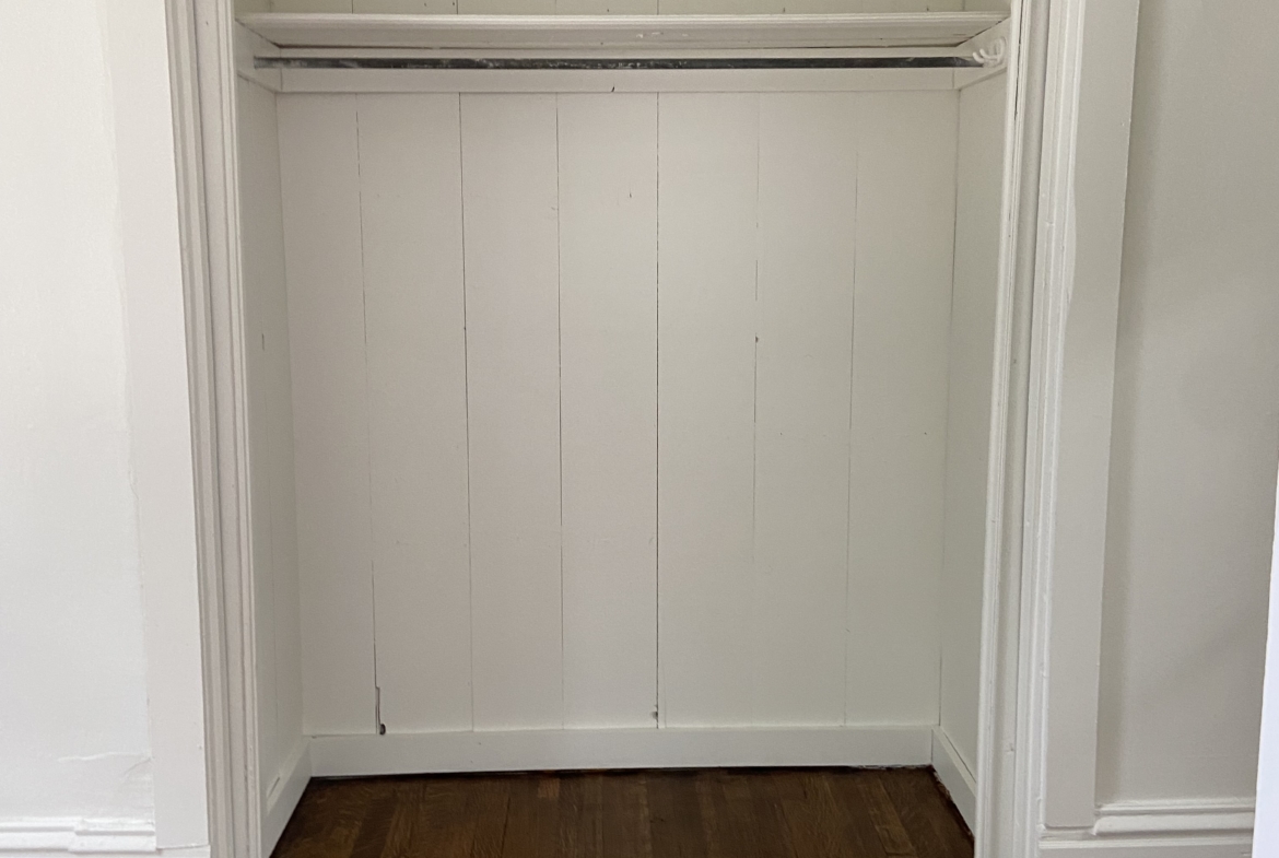 110 N. Congress Apt. 1