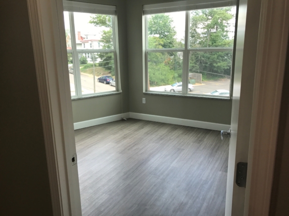 12 East Carpenter Flat 304