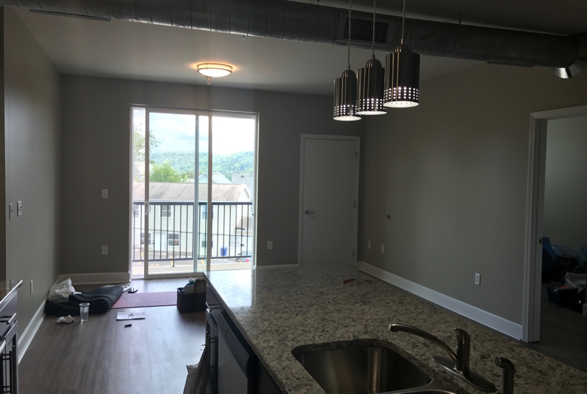12 East Carpenter Flat 304